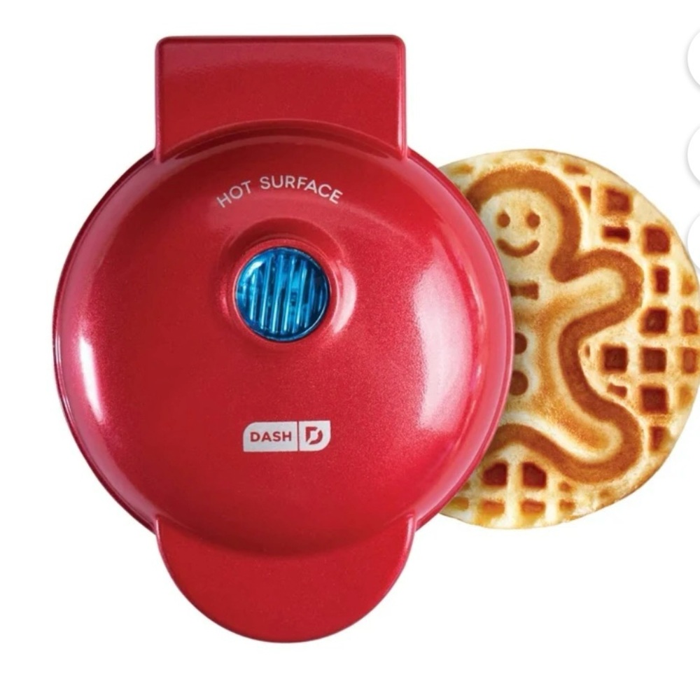 Dash Mini Waffle Maker Gingerbread Man - Makes 4” 🧇